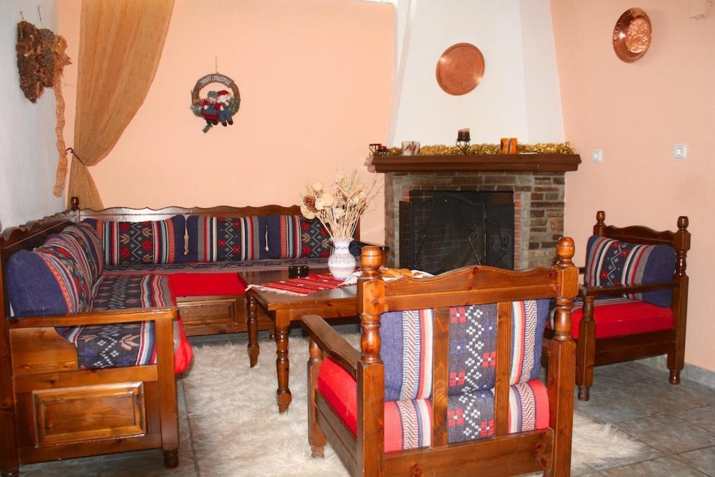 Bed and Breakfast Elatos Country House Portariá Exterior foto